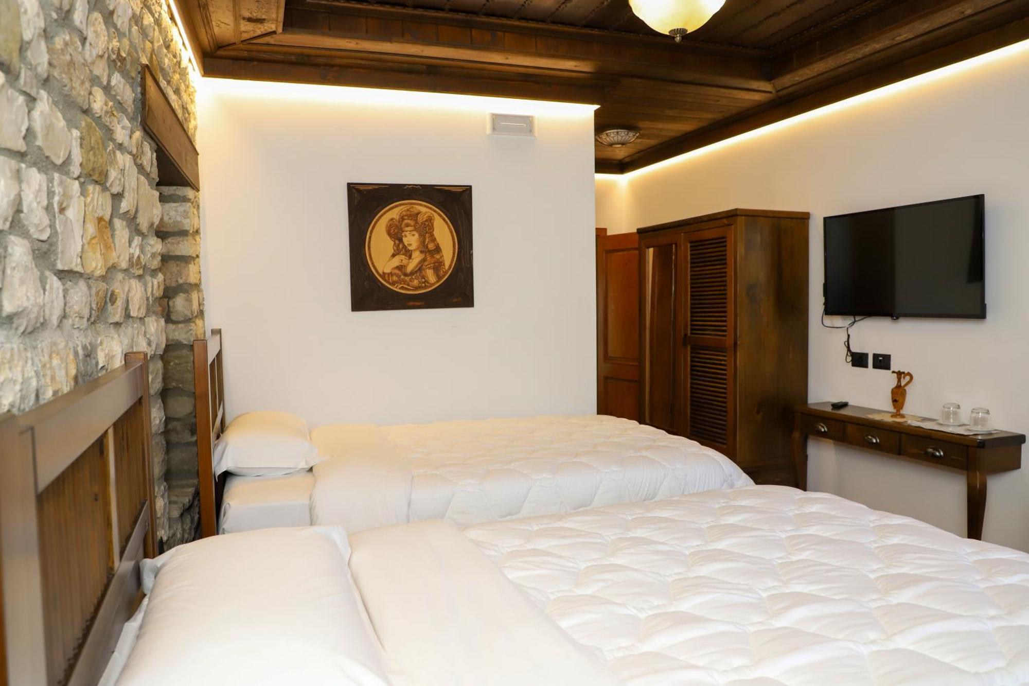 Villa Oda Tomori Μπεράτ Εξωτερικό φωτογραφία