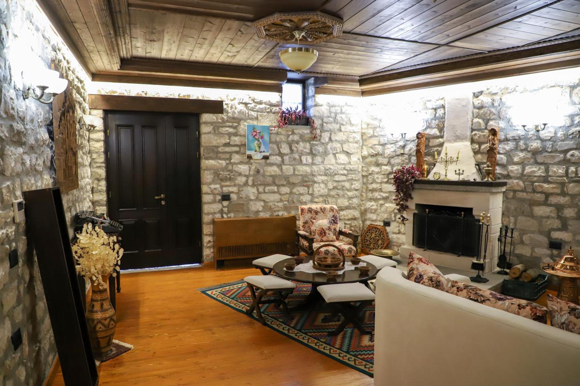 Villa Oda Tomori Μπεράτ Εξωτερικό φωτογραφία
