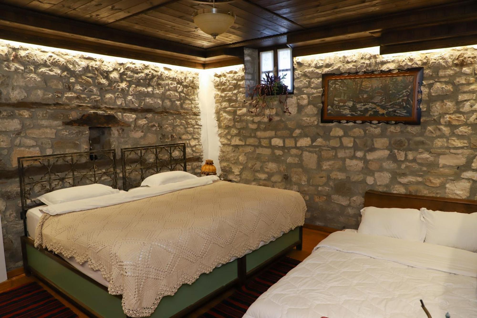 Villa Oda Tomori Μπεράτ Εξωτερικό φωτογραφία