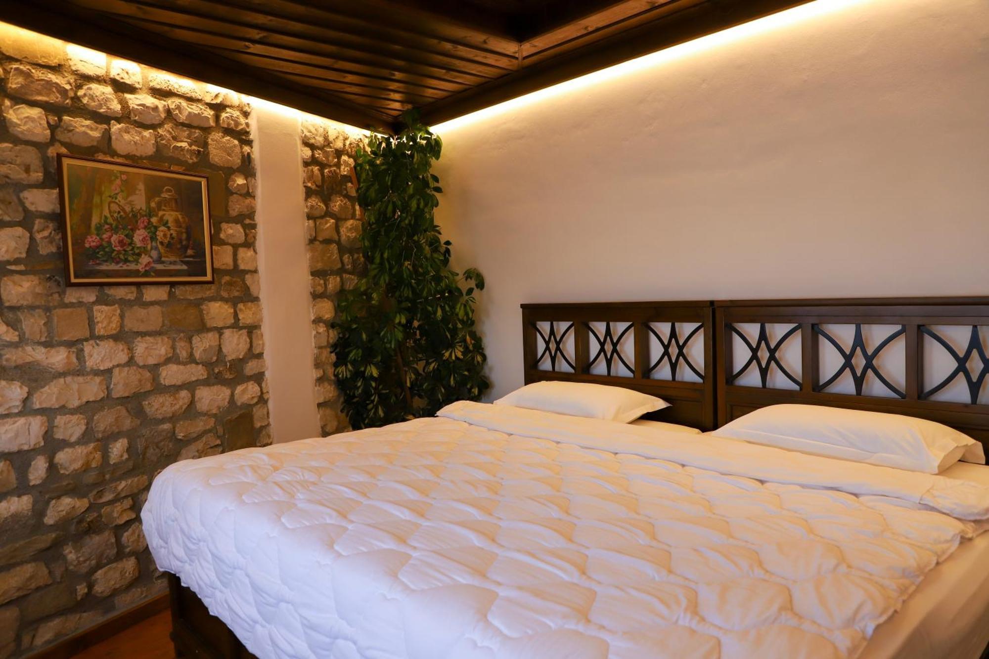 Villa Oda Tomori Μπεράτ Εξωτερικό φωτογραφία